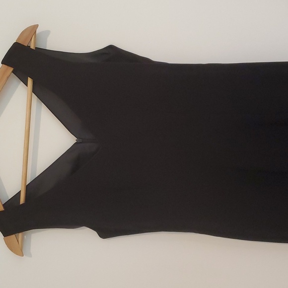 Tailored black jumpsuit - Picture 2 of 4